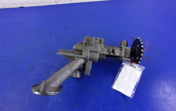 Renault Laguna II Oil pump 7700600252