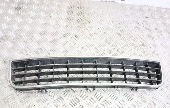 Audi A6 S6 C5 4B Front bumper lower grill