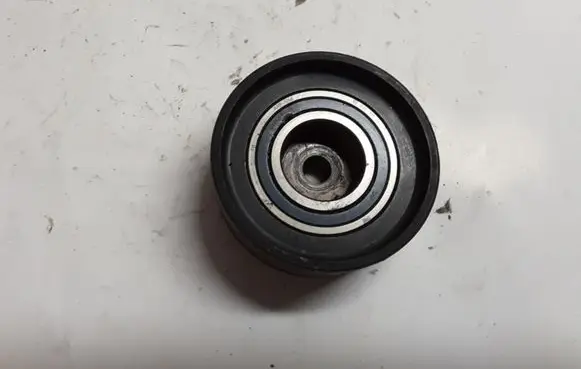 Volkswagen Tiguan Timing belt/chain tensioner 03G109244B