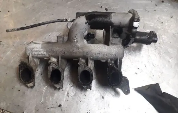 Renault Scenic II - Grand scenic II Intake manifold 3200145096