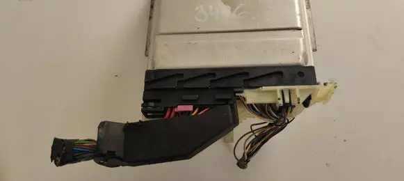 Volvo XC90 Engine control unit/module 0281010319