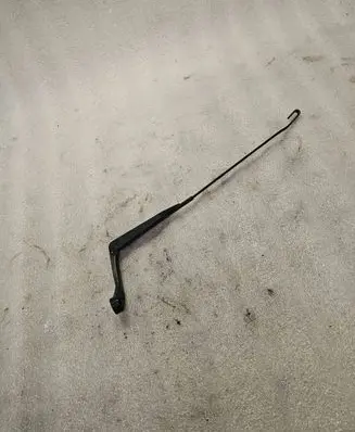 Audi V8 Front wiper blade arm 443955407E