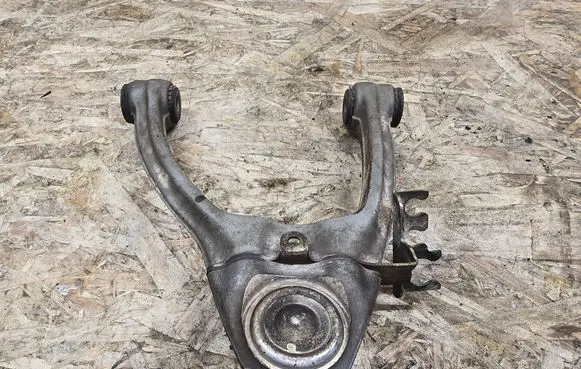 Maserati Coupe Front upper control arm/wishbone 