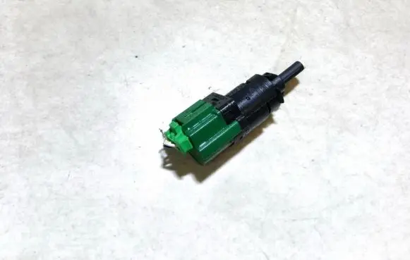 Citroen DS3 Brake pedal sensor switch 9670430580