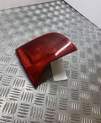 Audi A4 S4 B7 8E 8H Tailgate rear/tail lights 8E0945093