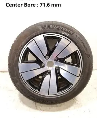 Porsche Taycan 9J1 R19 alloy rim 9J1601025C