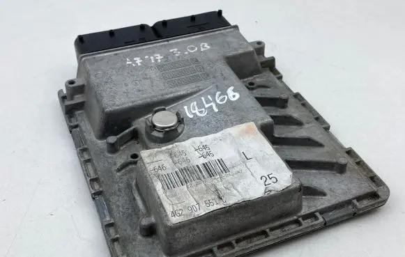 Audi A7 S7 4G Engine control unit/module 4G2907551C