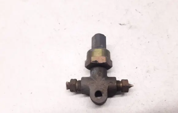 Volvo XC70 Brake power pressure regulator 10052299591