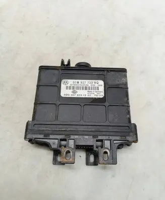 Volkswagen Golf IV Gearbox control unit/module 01M927733HQ PS010176 5DG00792315