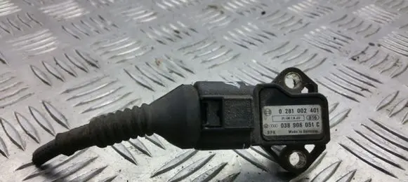 Audi A4 S4 B7 8E 8H Air pressure sensor 0281002401 038906051C
