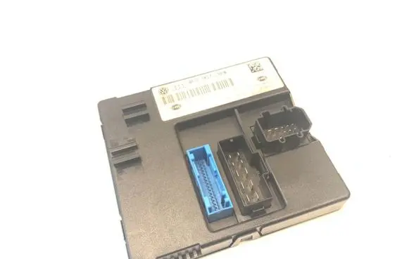Audi A6 S6 C6 4F Comfort/convenience module 4F0907289E 4F0910289E 5DK00876220