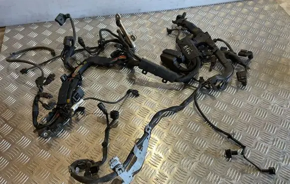 Mercedes-Benz C W204 Engine installation wiring loom A2721504333