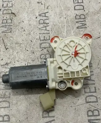 Mercedes-Benz CLS C219 Rear door window regulator motor A2198200642