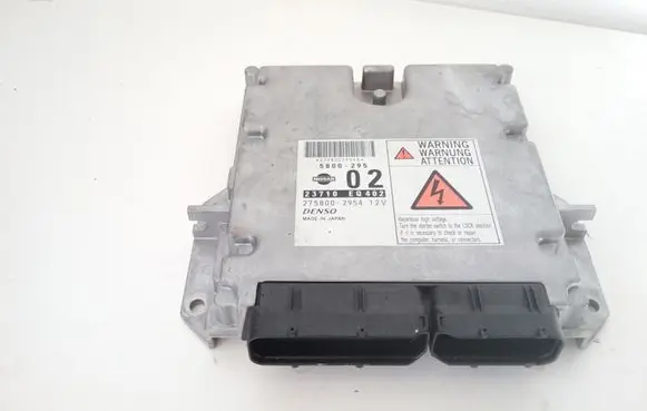 Nissan X-Trail T30 Engine control unit/module 23710EQ402 2758002954 5800295