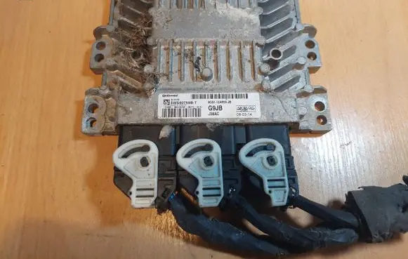 Ford Mondeo MK IV Engine control unit/module ECU 8G91-12A650-JB 5WS40759BT SID206
