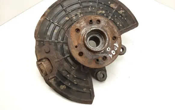 Mercedes-Benz ML W163 Front wheel hub 361036