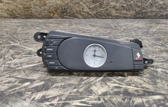 Chrysler Pacifica Clock P05082043AB