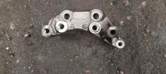 Maserati Ghibli Engine mounting bracket VMMT093400F