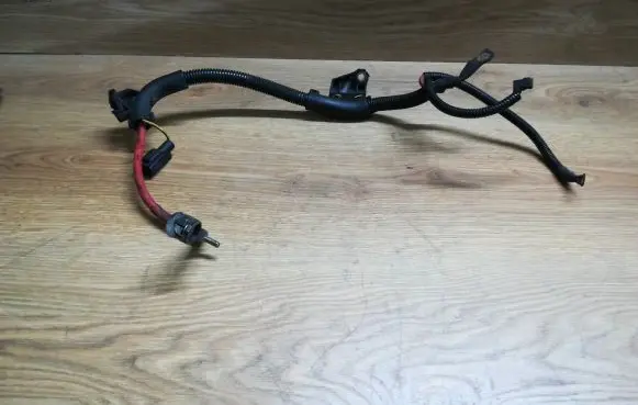 Positive cable (battery)