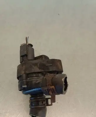 Mercedes-Benz C W205 Electric auxiliary coolant/water pump