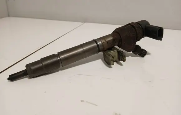 Honda Accord Fuel injector 0445110296