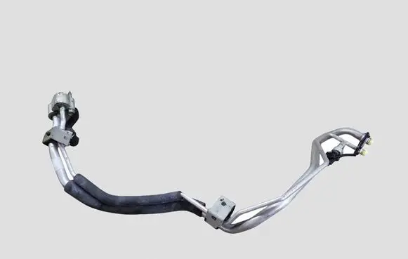 Volvo V40 Air conditioning (A/C) pipe/hose
