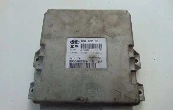 Citroen Xsara Picasso Engine control unit/module 9632469380