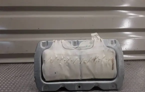 Ford Fiesta Passenger airbag