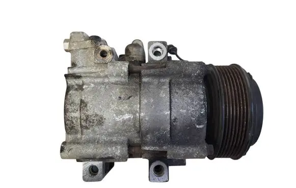 KIA Sorento Air conditioning (A/C) compressor (pump) 977013E350