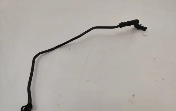 Audi A4 S4 B9 8W Engine coolant pipe/hose 8W0121081CB
