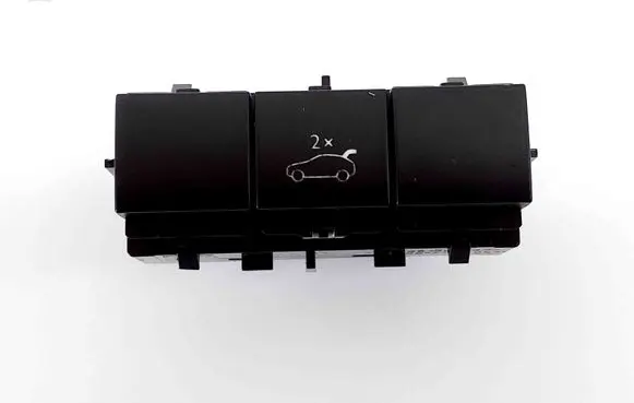 Peugeot 5008 II Tailgate/boot open switch button 9813047277
