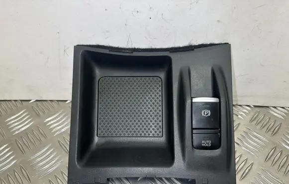 Nissan X-Trail T32 Hand parking brake switch 969XC6FM4A