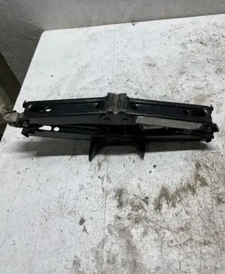 BMW 3 E90 E91 Lift Jack BDWD0804