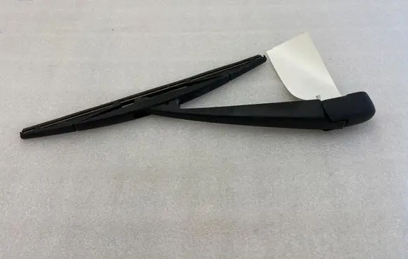 Mitsubishi Outlander Rear wiper blade arm
