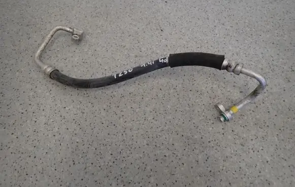 Chevrolet Aveo Air conditioning (A/C) pipe/hose 96435887