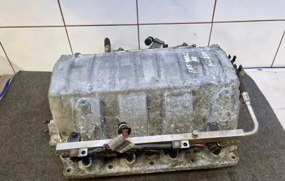 BMW 7 E65 E66 Intake manifold 7537882 72292802 155224500