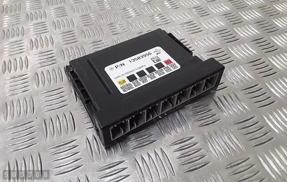 Opel Astra J Engine control unit/module 13583956