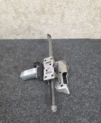 BMW X5 F15 Seat adjustment motor 921865101 D367301