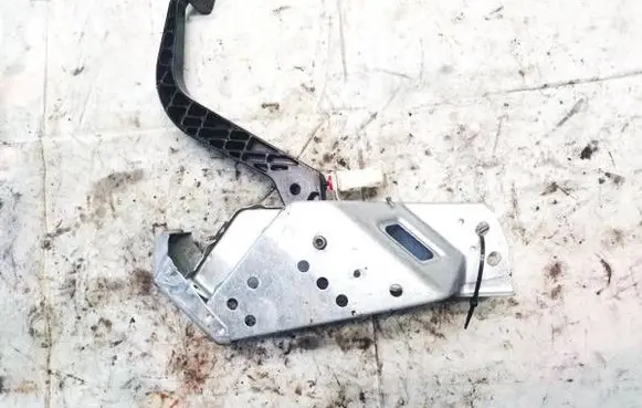 Opel Zafira A Brake pedal sensor switch 90492444