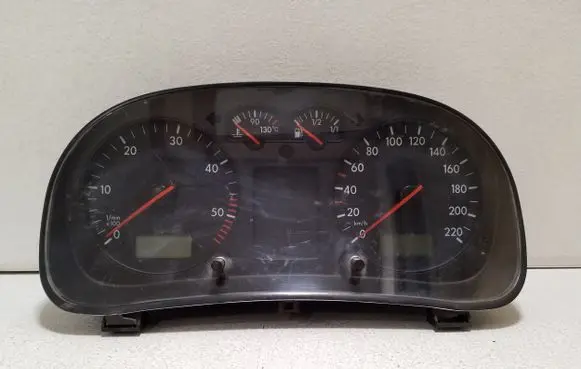 Volkswagen Golf IV Speedometer (instrument cluster) 1J0920805E