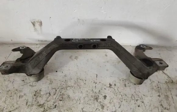 Audi A3 S3 A3 Sportback 8P Engine mount bracket
