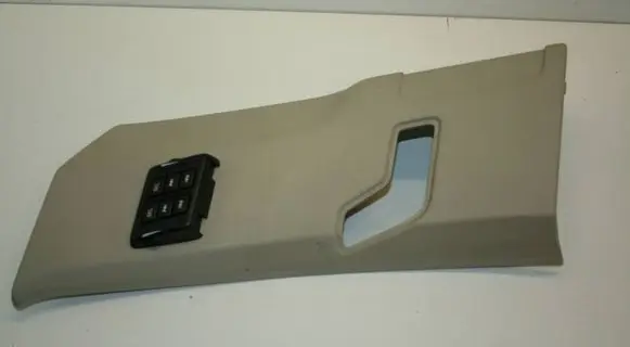 Volvo XC90 (C) pillar trim 8666729 02W36T