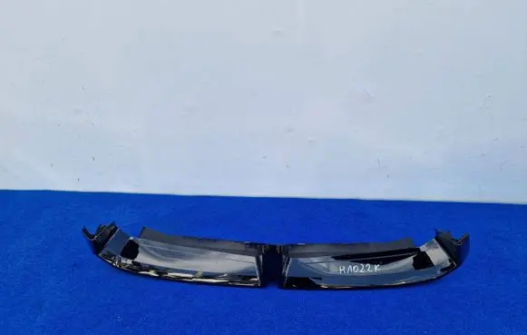 BMW iX Front bumper lip 51115A6B609
