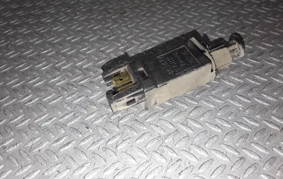 Volkswagen Transporter - Caravelle T4 Brake pedal sensor switch 191945515