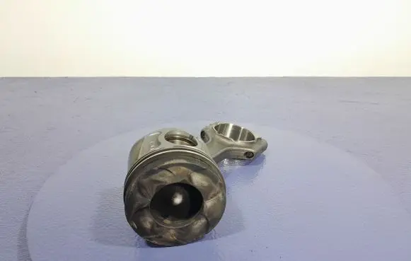 Opel Insignia A Piston 55574804