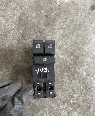 Volkswagen Tiguan Electric window control switch 1K4959857B
