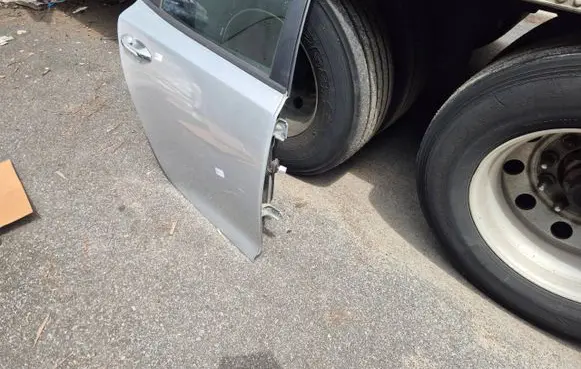 KIA Optima Rear door 