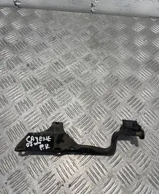 Porsche Cayenne (9PA) Headlight/headlamp mounting bracket 7L0805733