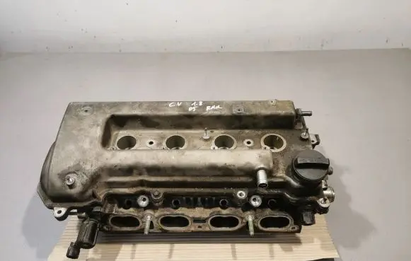Toyota Corolla Verso E121 Engine head 