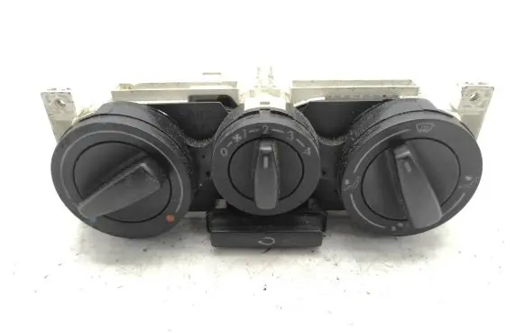 Volkswagen Golf IV Climate control unit 1J0819045F